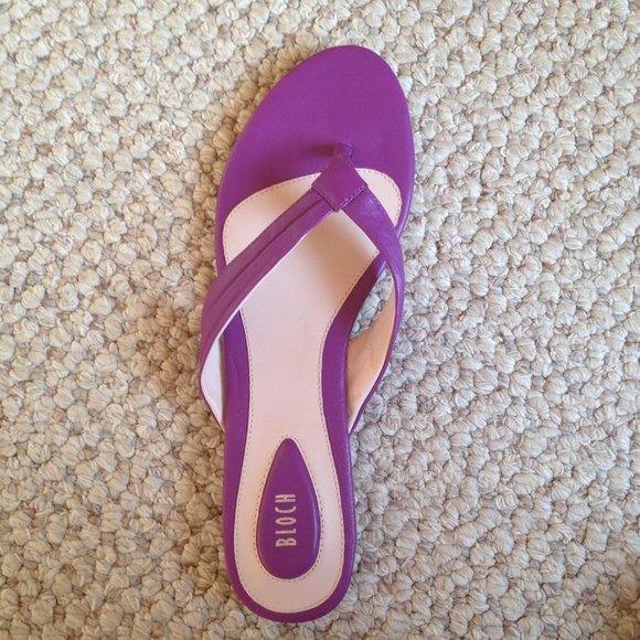 BLOCH - Alexa Thong Sandal - New Without Box - Picture 2 of 6